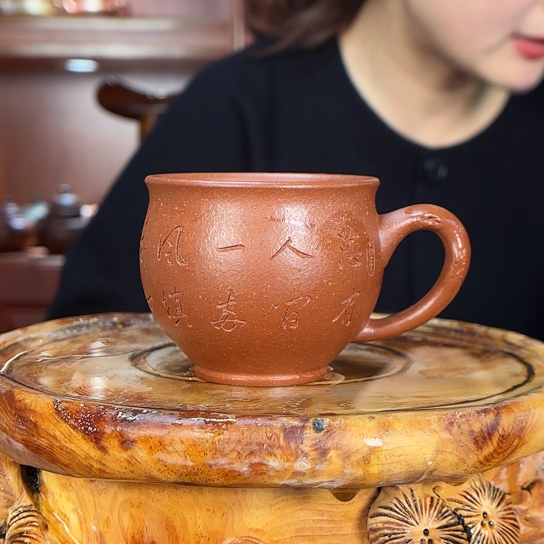 紫砂茶杯一壶李紫砂