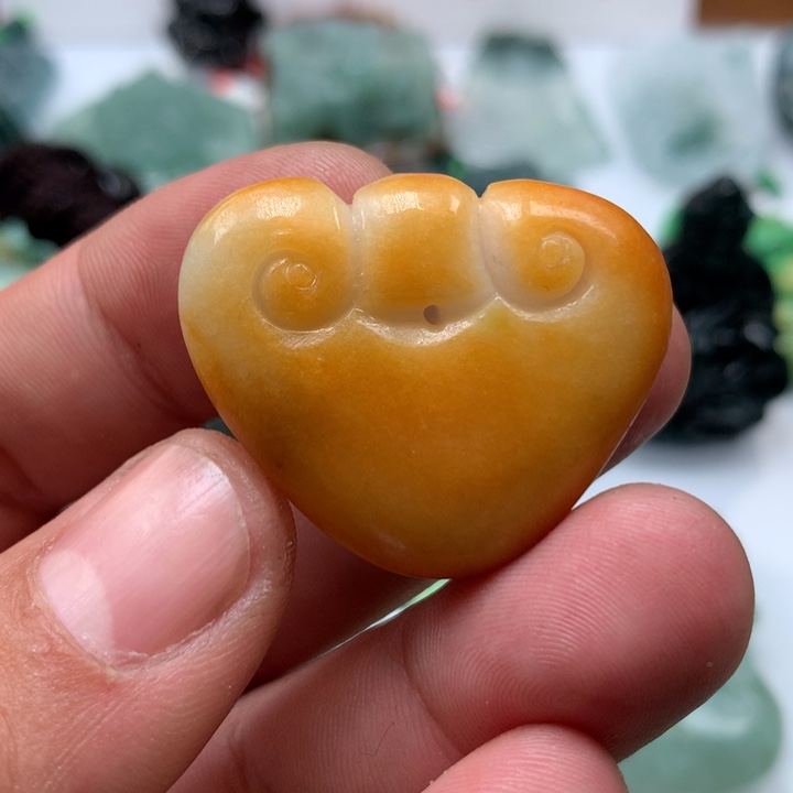 翡翠颈饰未镶嵌保真天然a货翡翠