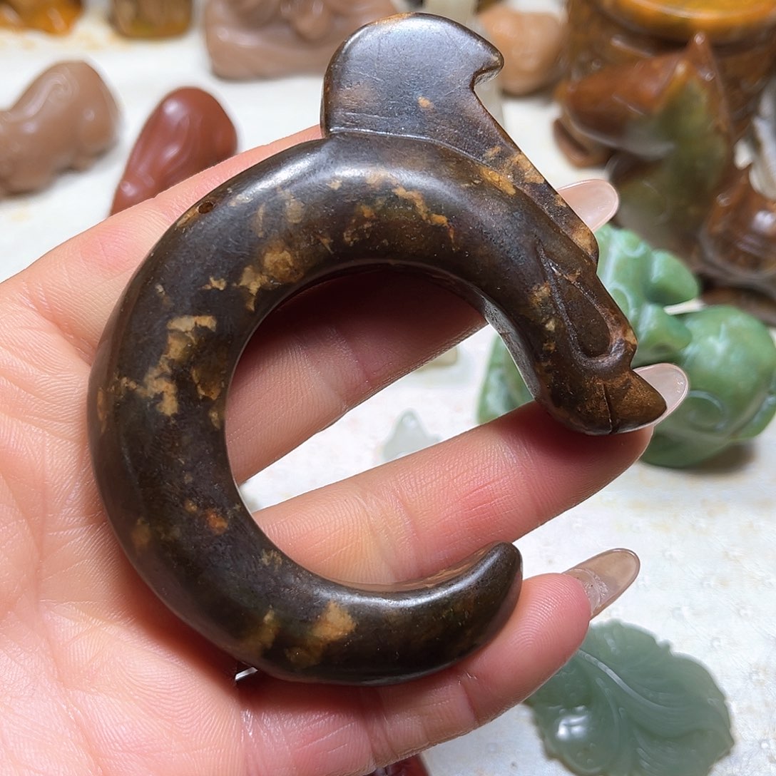 白玉菩提吊坠白玉菩提吊坠