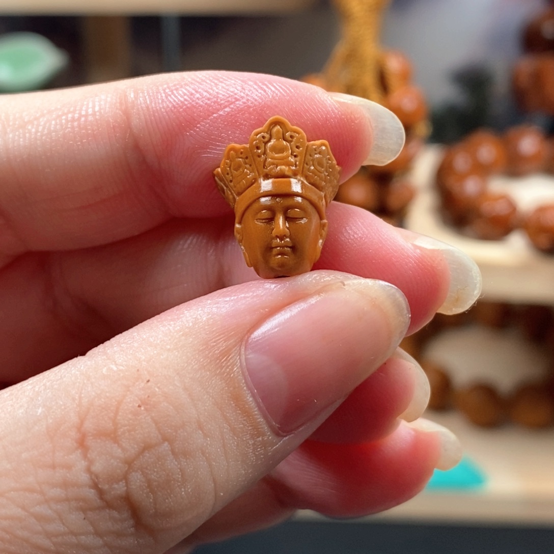 橄榄核吊坠核尖地藏王菩萨单籽