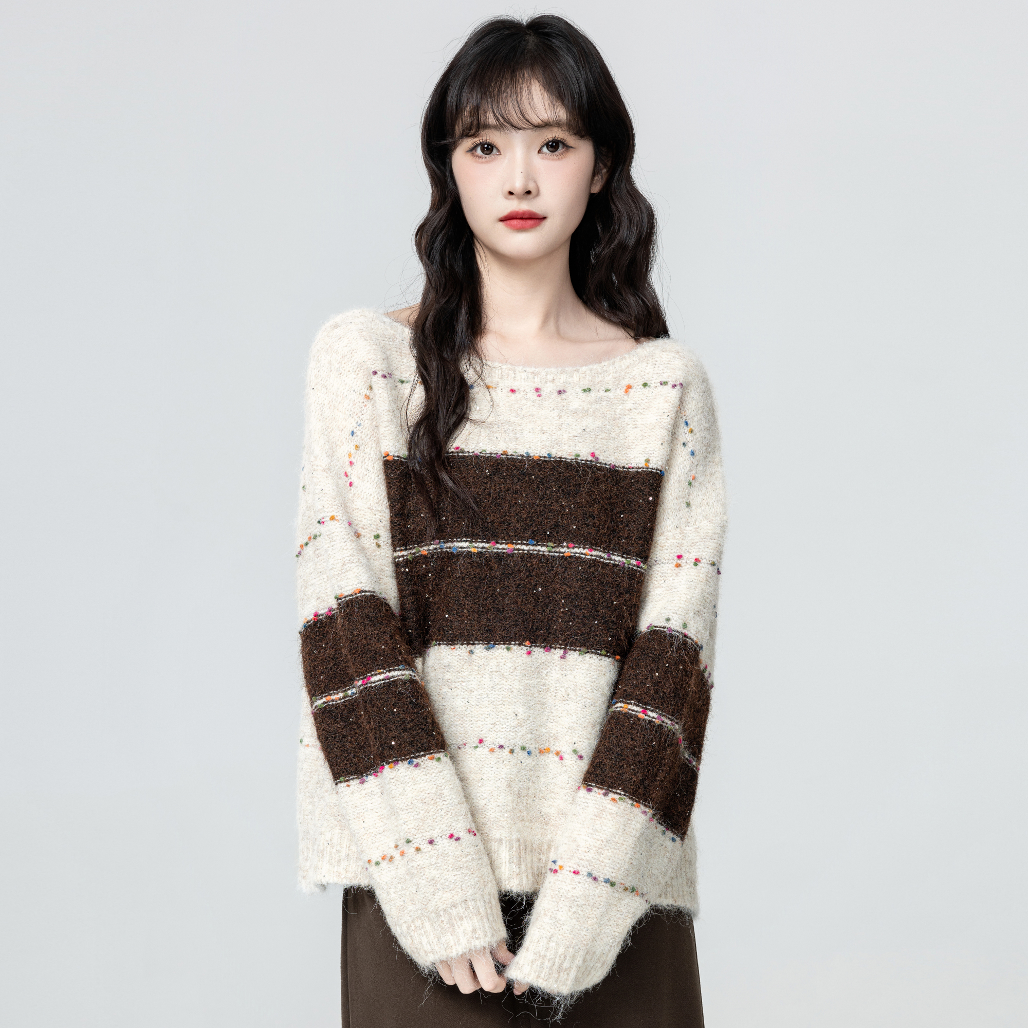 杏色圆领套头毛衣女春秋2025秋季新款撞色彩点长袖针织衫短款上衣