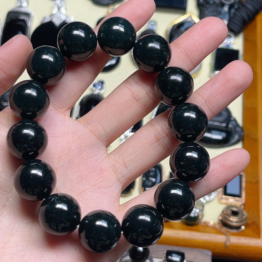 翡翠未镶嵌手串15.3mm