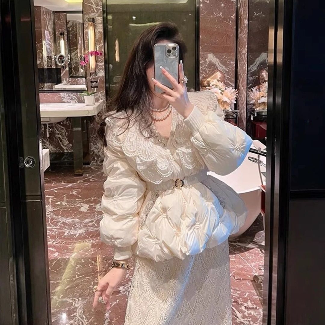 轻奢名媛风蕾丝拼接水钻设计感加厚显瘦女外套