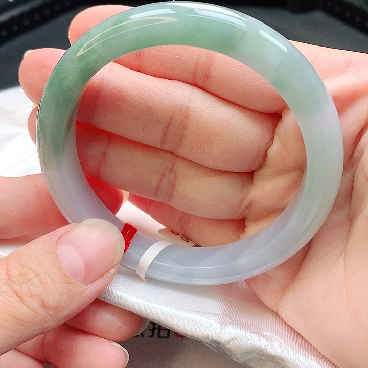 翡翠手镯未镶嵌手镯58