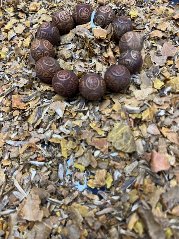 沉香H27二哥精选文玩木作