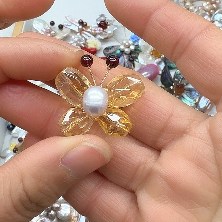 淡水珍珠胸饰银S925镶嵌