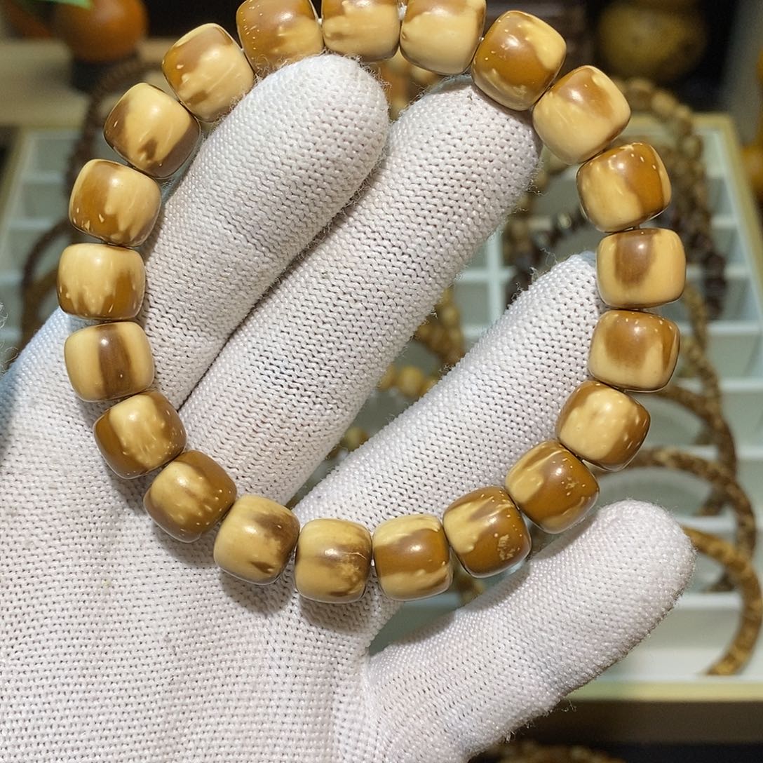 手串紫金鼠11+三花老型手串