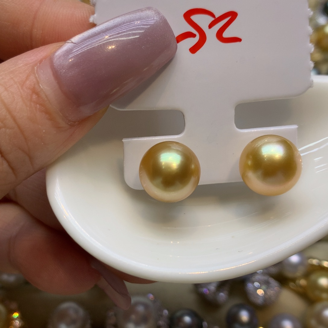 18K金镶嵌耳饰海水珍珠