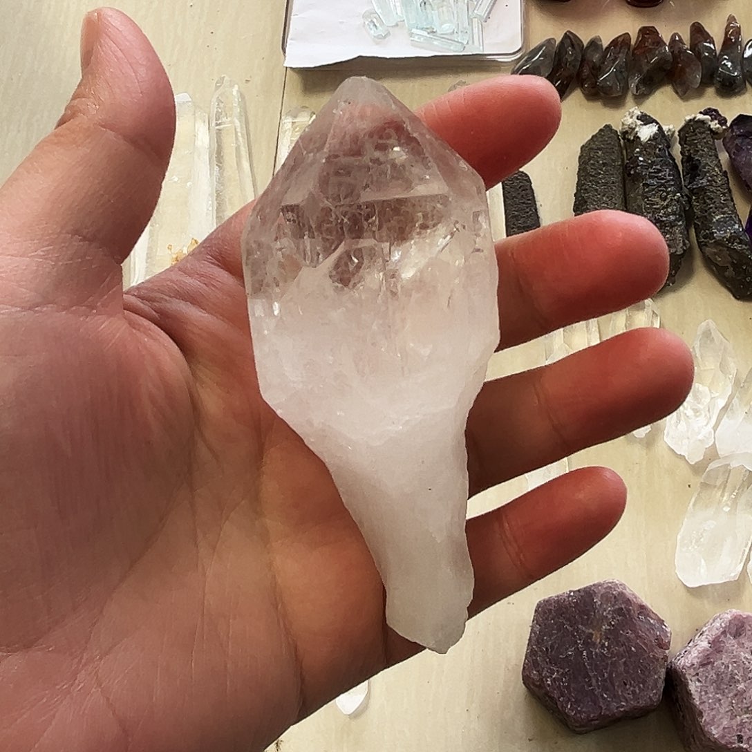 尼***觉水晶珠宝半成品未镶嵌