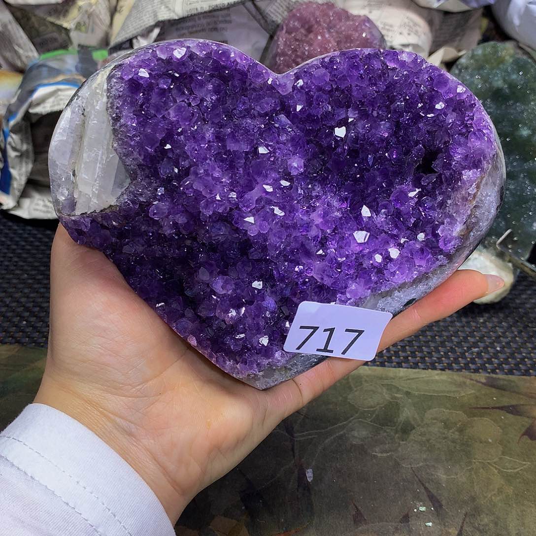 紫晶大型摆件（非配饰）未镶嵌