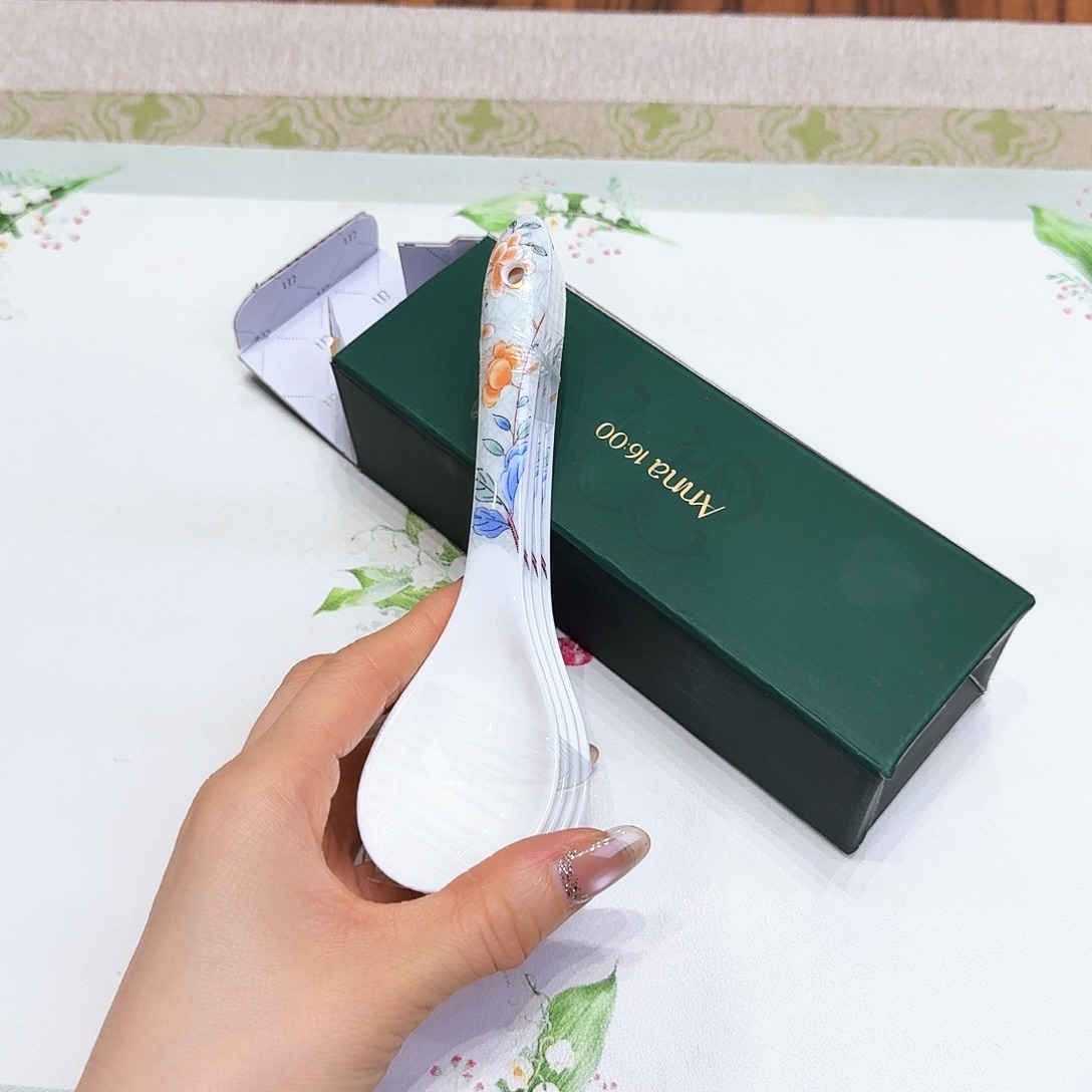 瓷杯子杯子杯子水杯杯子水杯