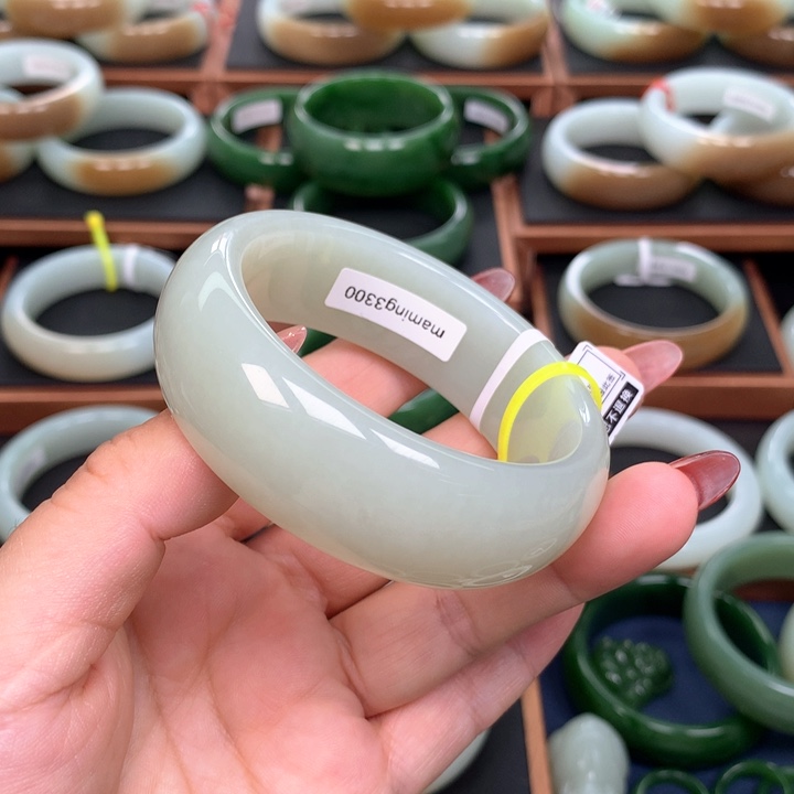 和田玉5556圈口未镶嵌恒**院