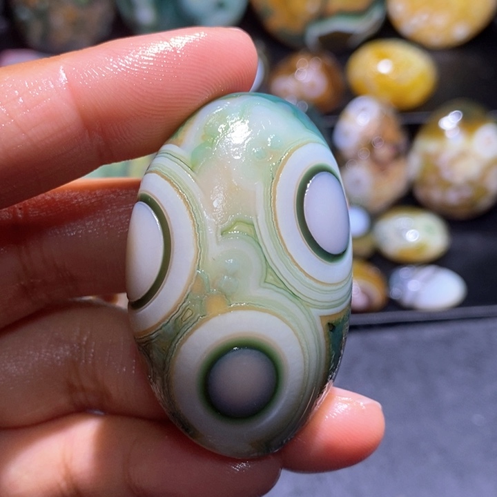 玛瑙/玉髓未镶嵌珠宝半成品21
