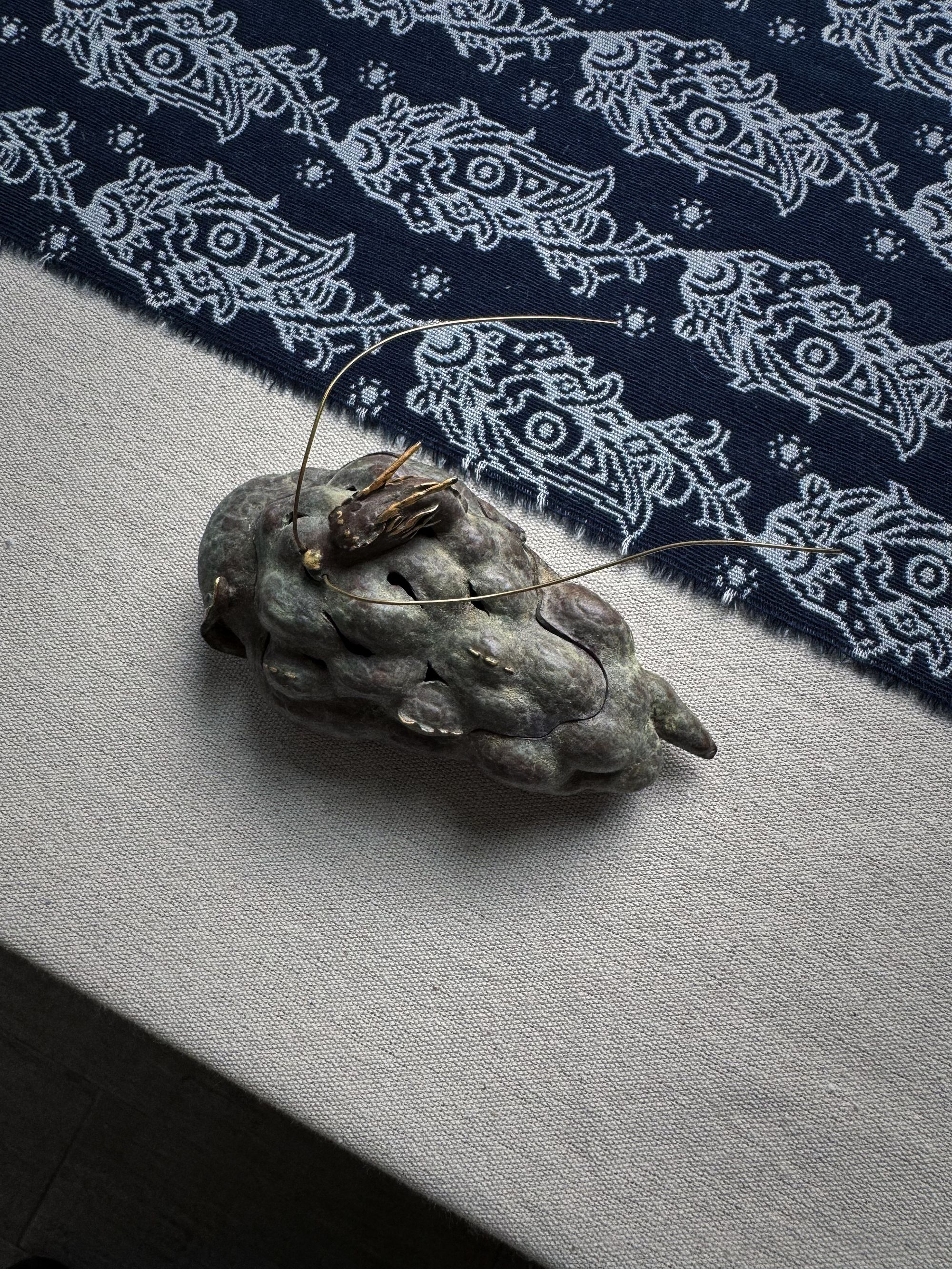 纯铜龙香炉局部贴金箔工艺纯手工雕刻东方之龙盘于团云雾之中茶具