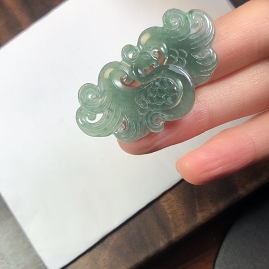 翡翠未镶嵌颈饰缅甸A货，每天下午2点开播