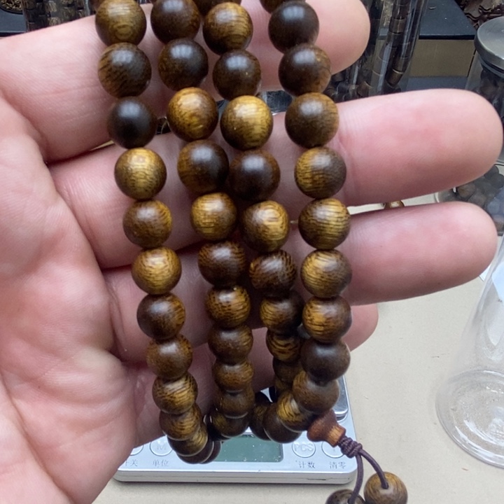 沉香沉香碎屑海南野生猫眼莺歌绿0.8