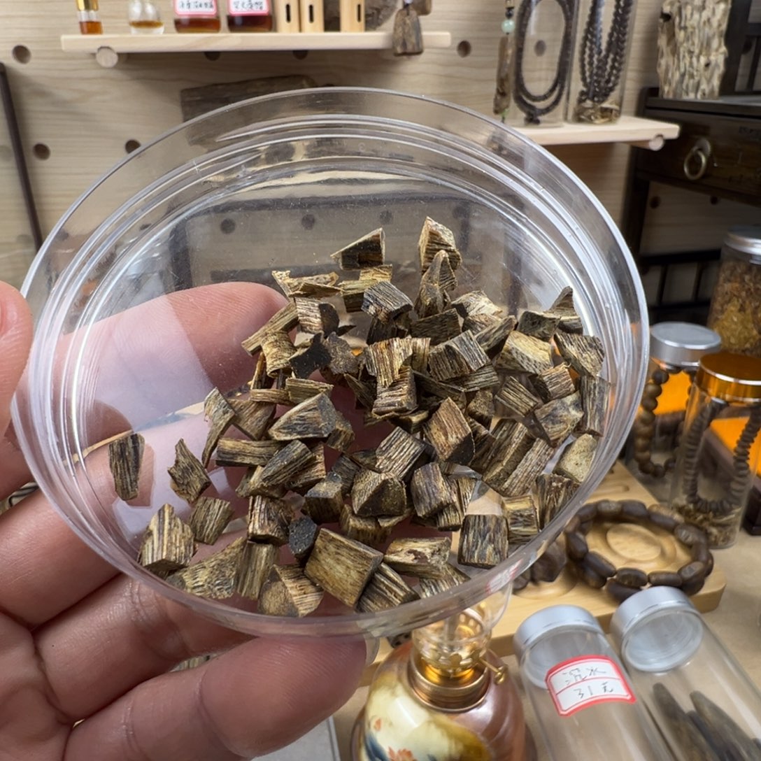 线香高油熏香原料粒