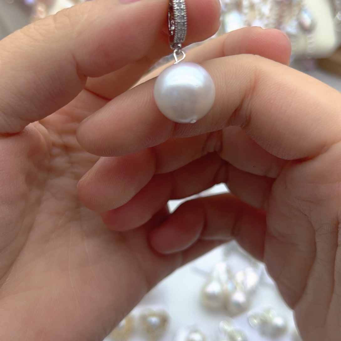 颈饰淡水珍珠未镶嵌