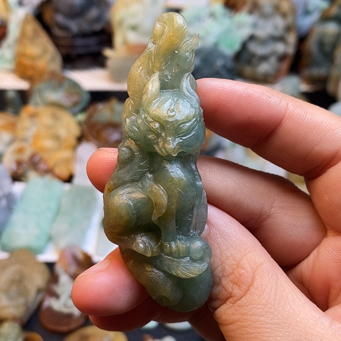 定制翡翠未镶嵌特色83