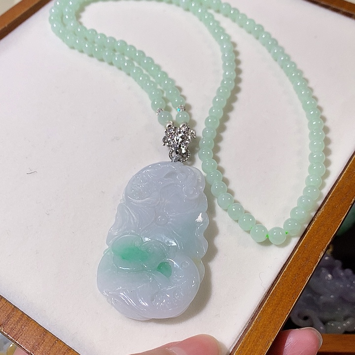 翡翠未镶嵌颈饰翡翠吊坠