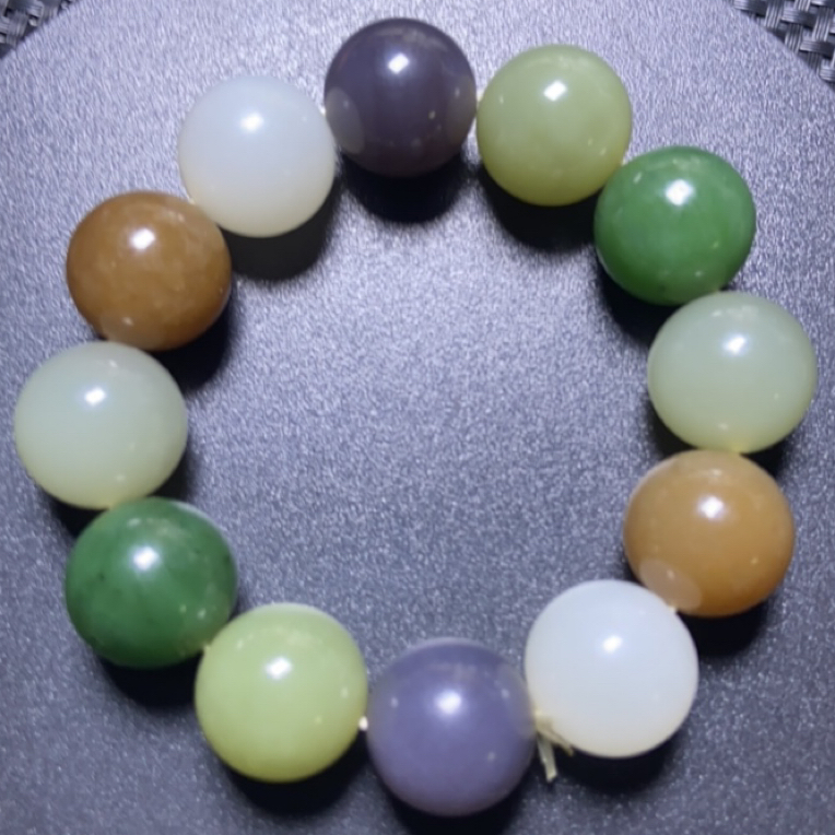 和田玉多宝卡18手串