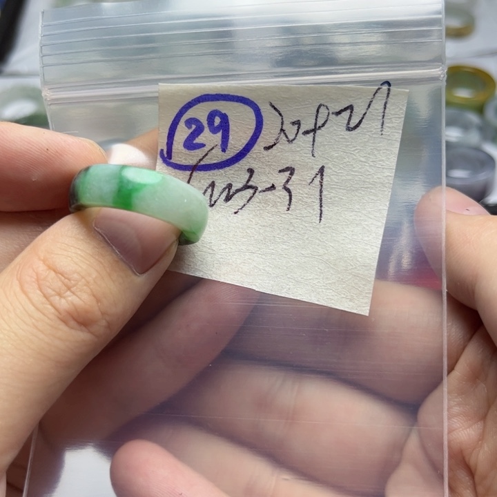 定制翡翠未镶嵌明天