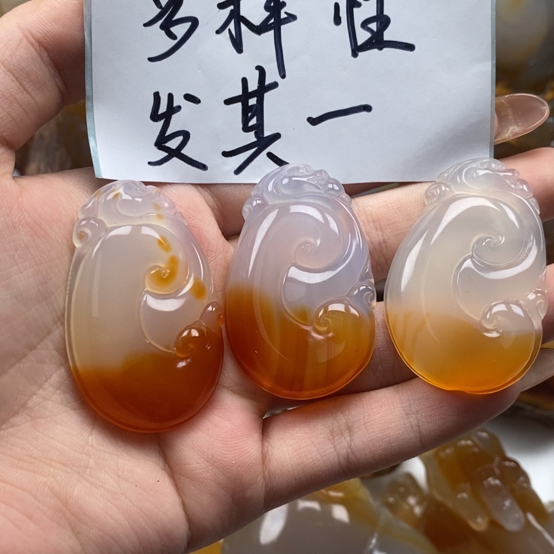 玛瑙/玉髓未镶嵌颈饰