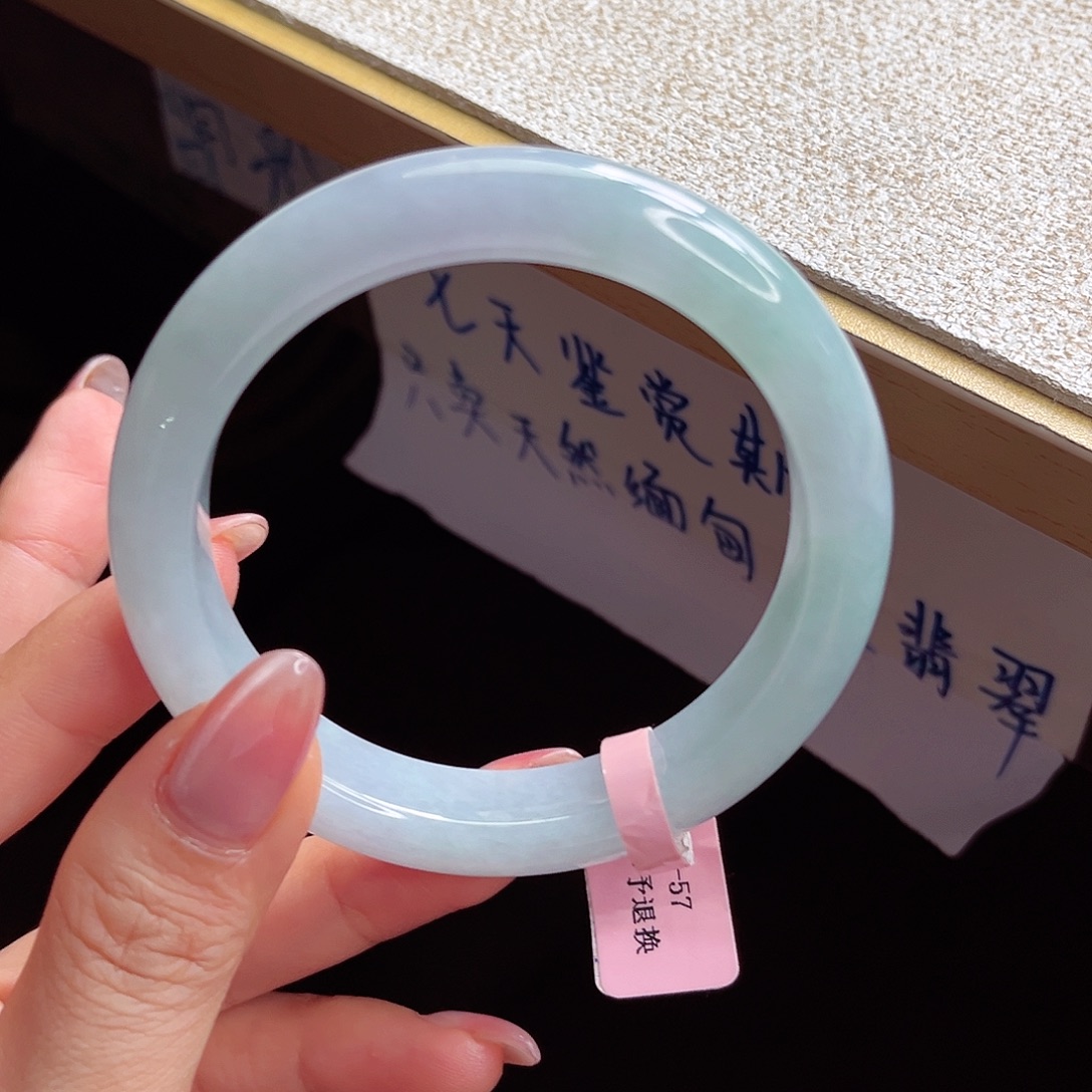 翡翠未镶嵌手镯手镯