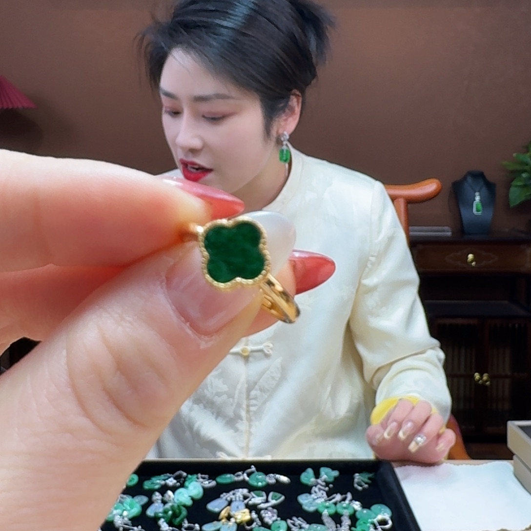 翡翠戒指银S925镶嵌戒指