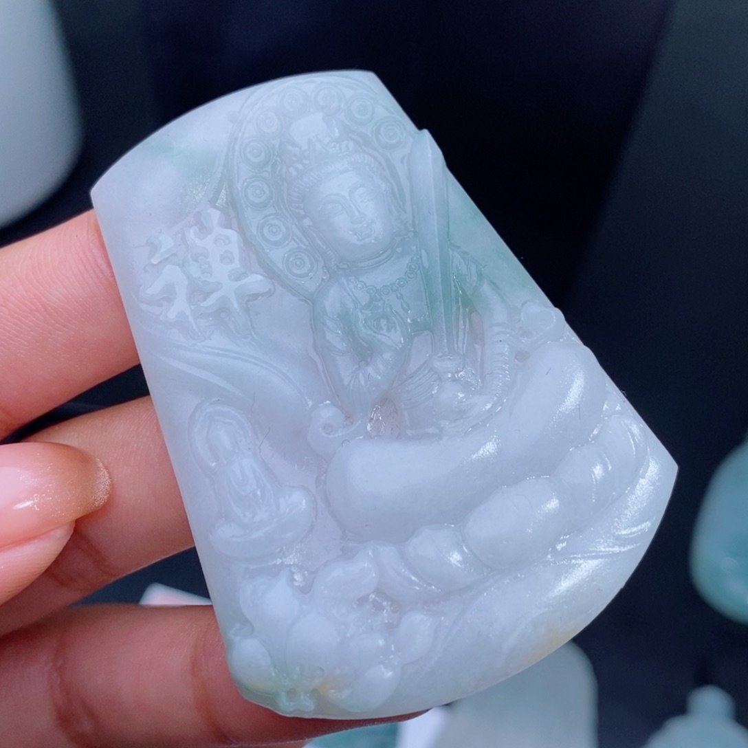 定制翡翠吊坠未镶嵌