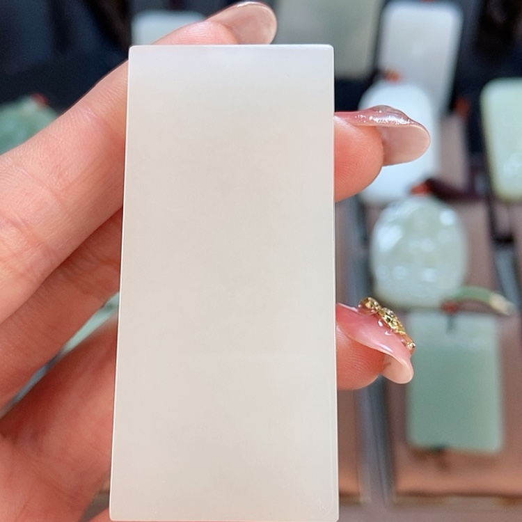 【闪购商品】和田玉颈饰未镶嵌