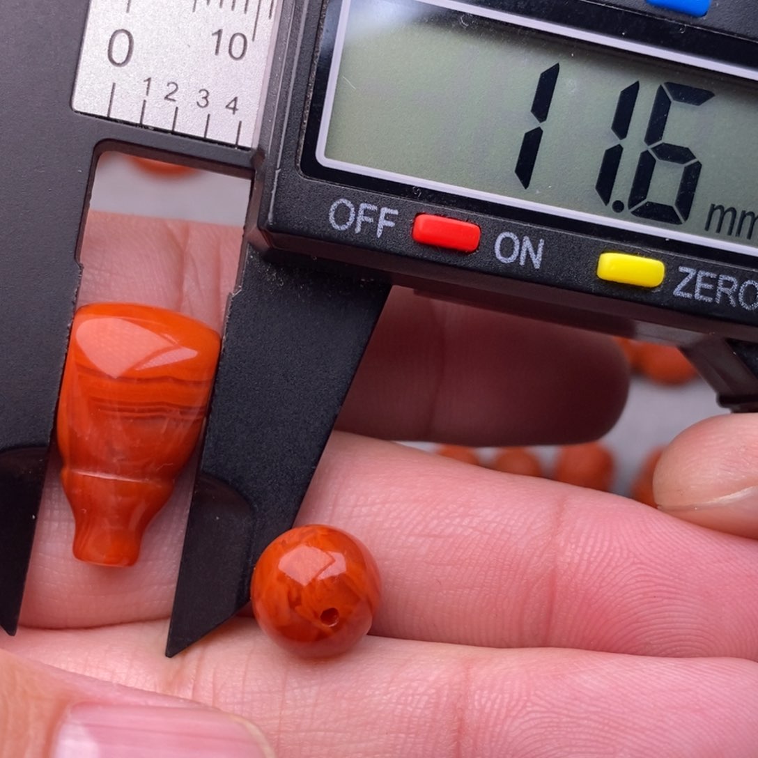 南红玛瑙未镶嵌配饰青**旧有瑕疵特惠