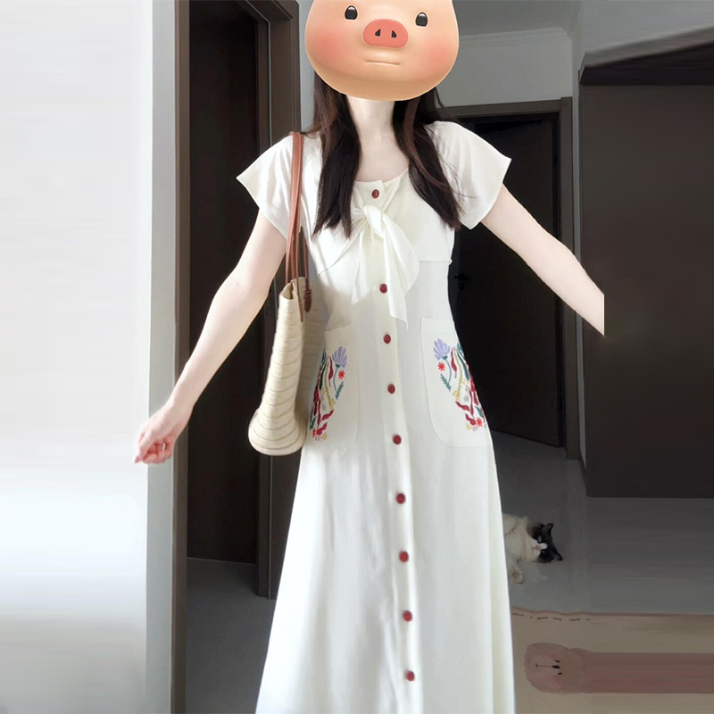 夏季新款流行海边度假穿搭大码胖mm白色印花独特漂亮掐腰连衣裙女