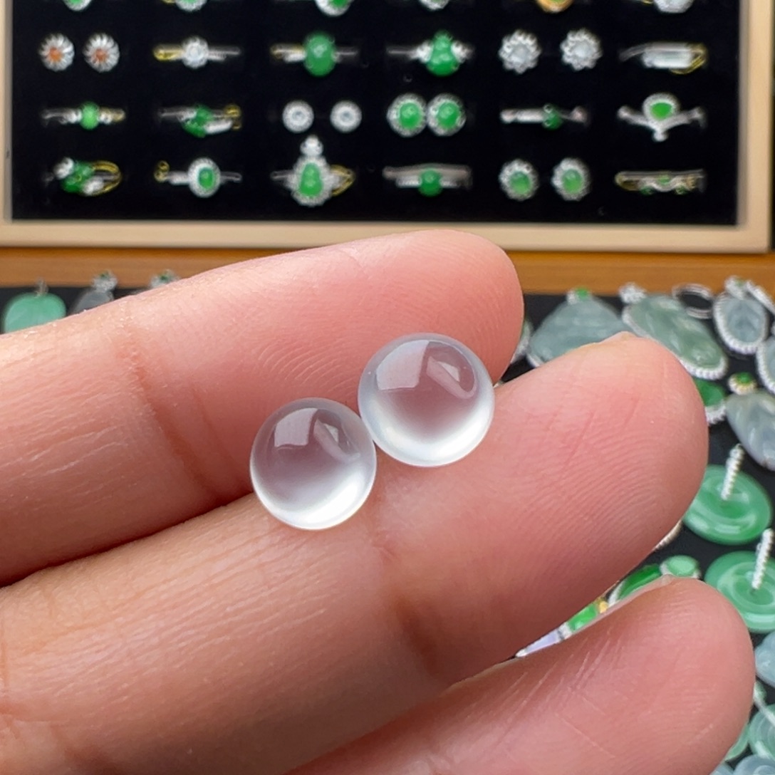 翡翠未镶嵌颈饰蛋7.4