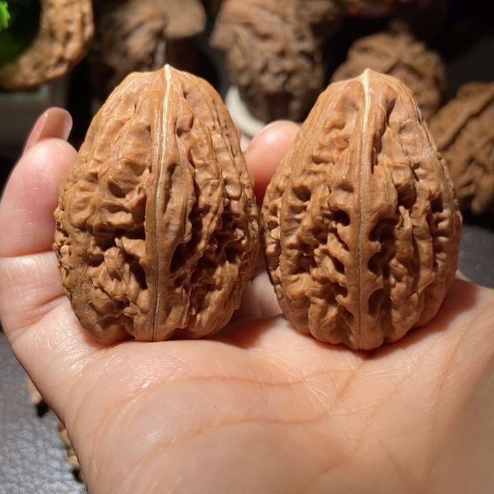 把件文玩核桃东北楸子小雪202