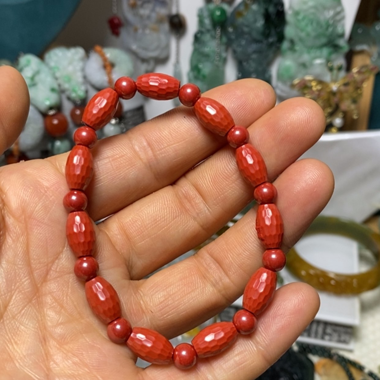 【闪购商品】翡翠吊坠(赠链)未镶嵌