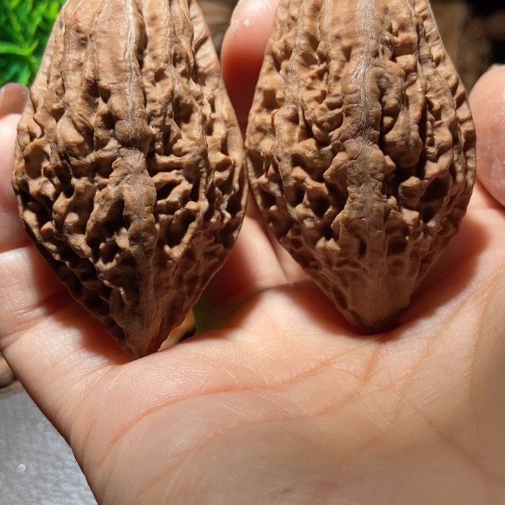 把件文玩核桃东北楸子小雪44