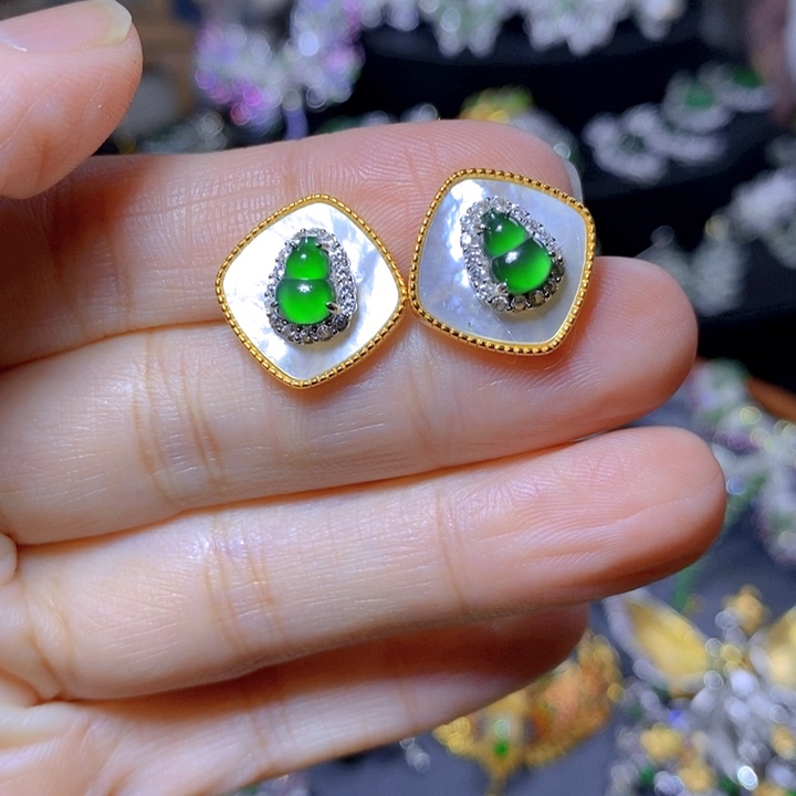 翡翠戒指银S925镶嵌天然翡翠