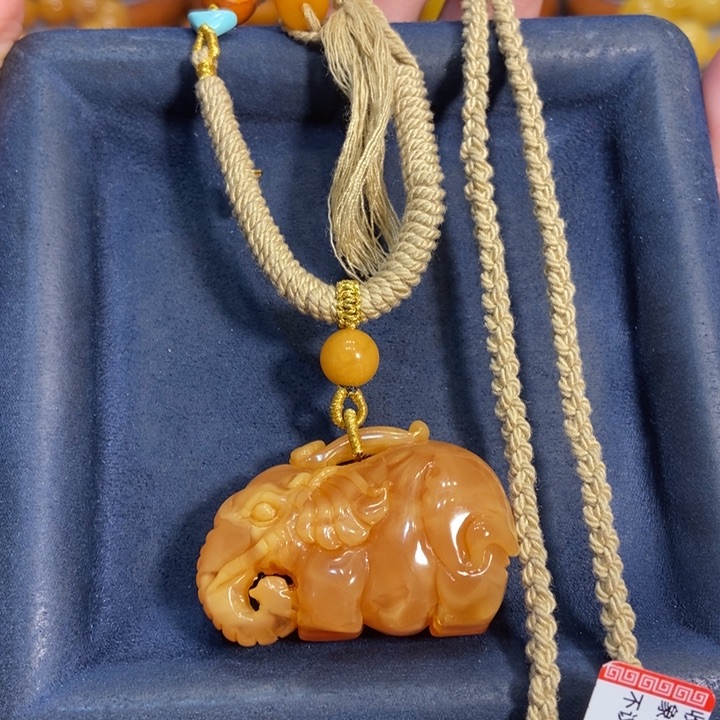 蜜蜡颈饰未镶嵌蜜蜡