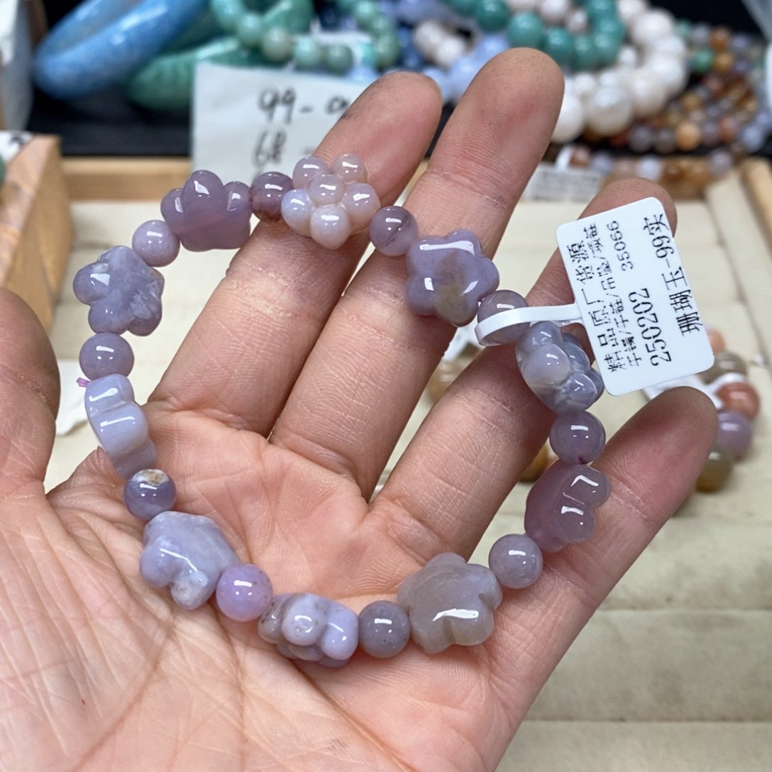 硅化珊瑚（珊瑚玉）手链未镶嵌我***肉364