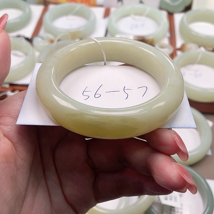 未镶嵌手镯和田玉?****?