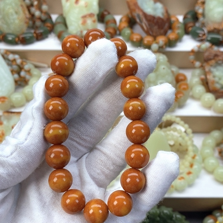 【闪购商品】透闪石质玉手串未镶嵌