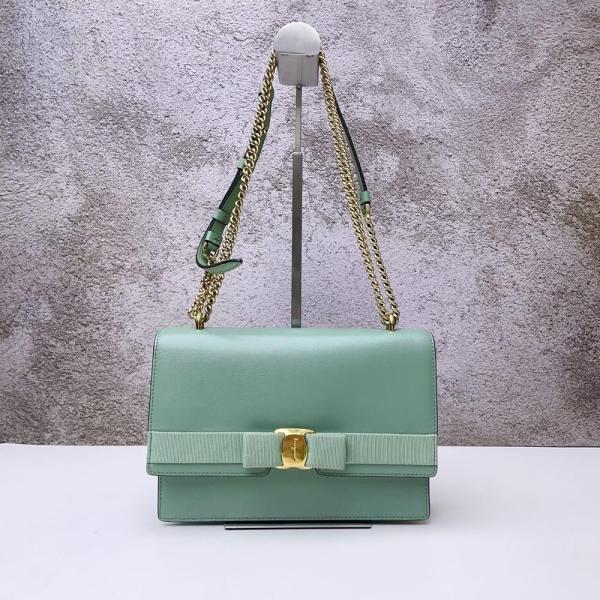 95新/菲拉格慕/市场价13500/包包/250215RN0034