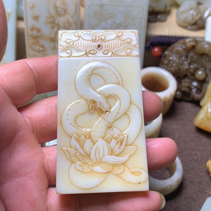 和田玉挂件未镶嵌鑫*