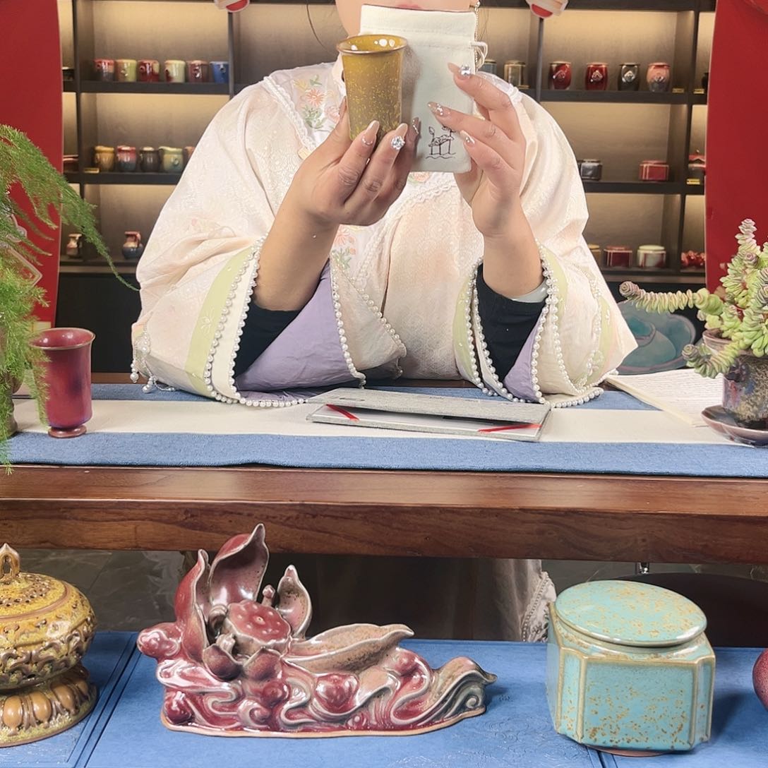 瓷片金玉满堂闻香主人杯