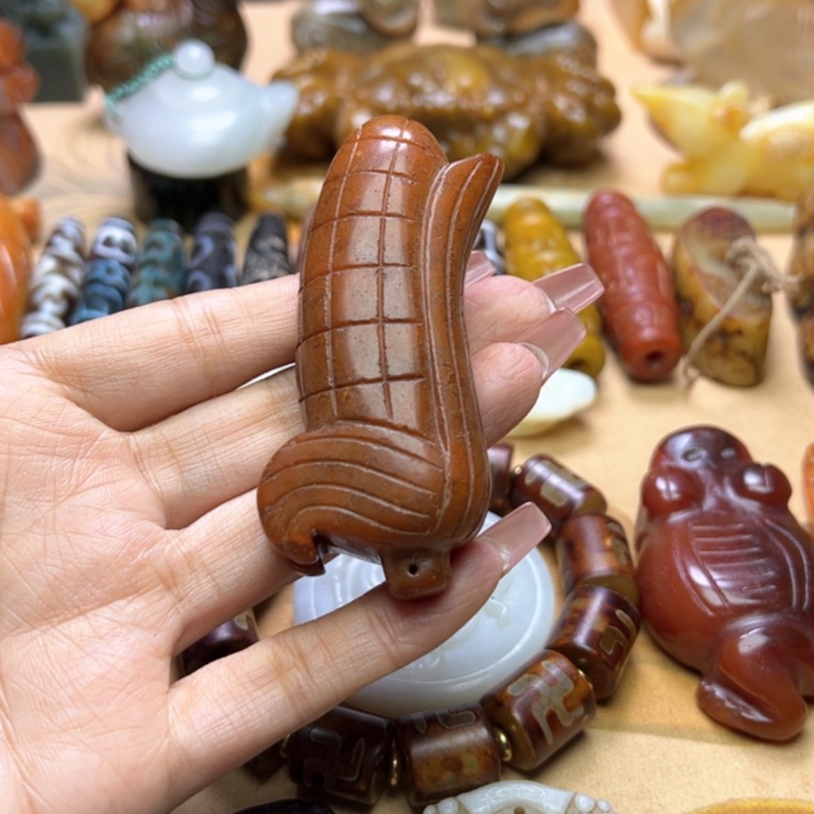 【闪购商品】蛇纹石玉颈饰未镶嵌