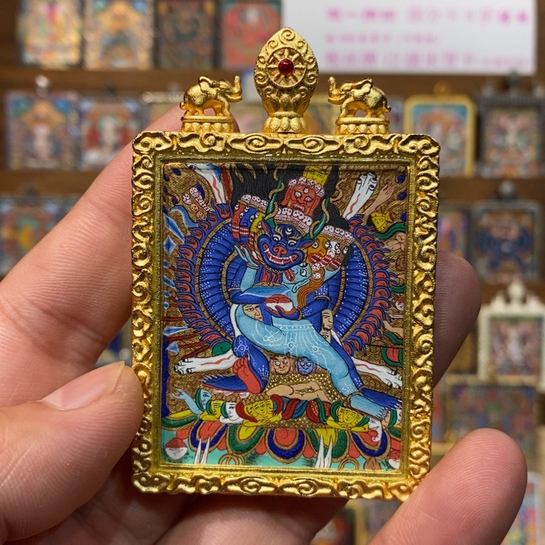吊坠热贡纯手绘大威德唐卡