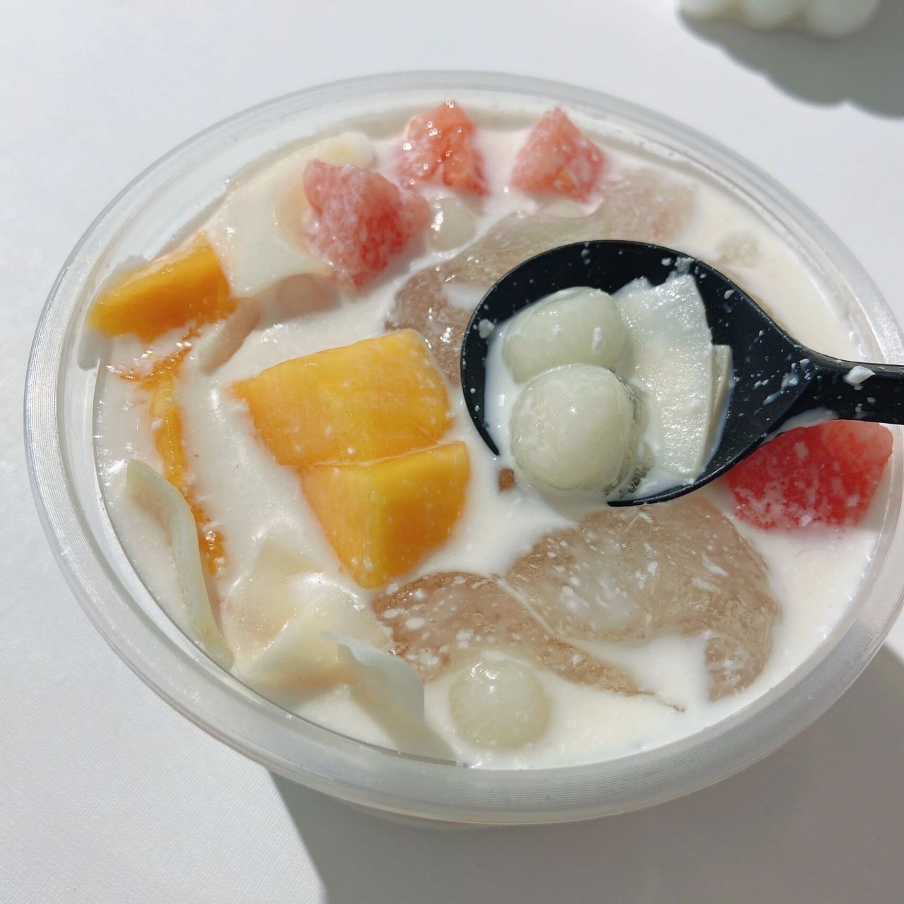 椰奶冰汤圆