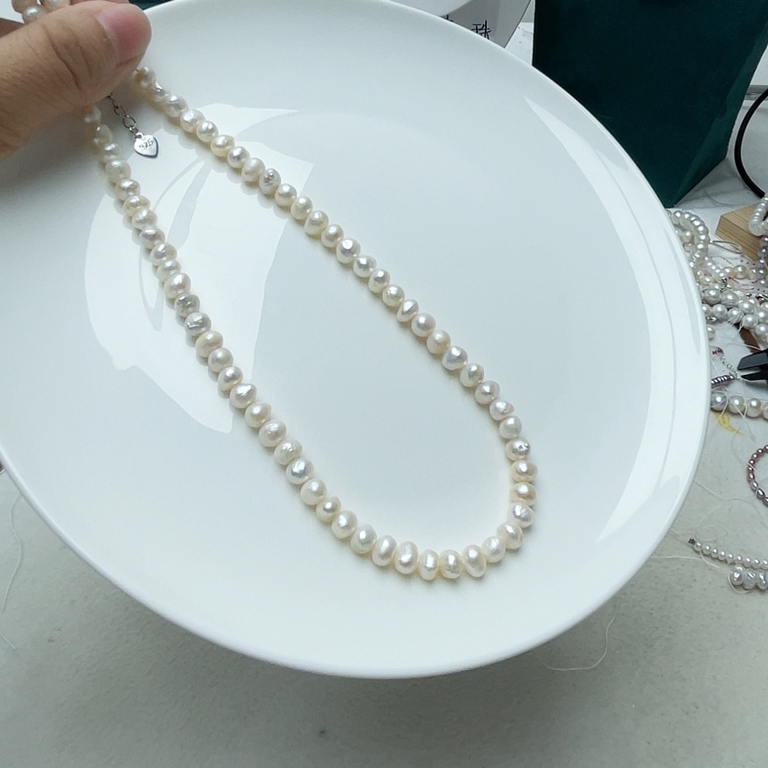 颈饰未镶嵌淡水珍珠