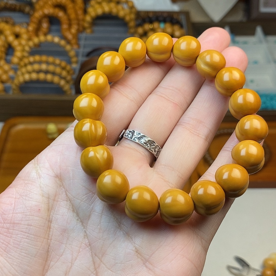 非洲檀香无事牌一个